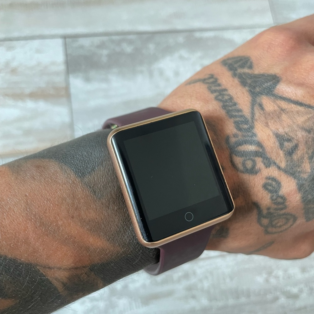 itouch Watch ⌚️ - Picture 2 of 7